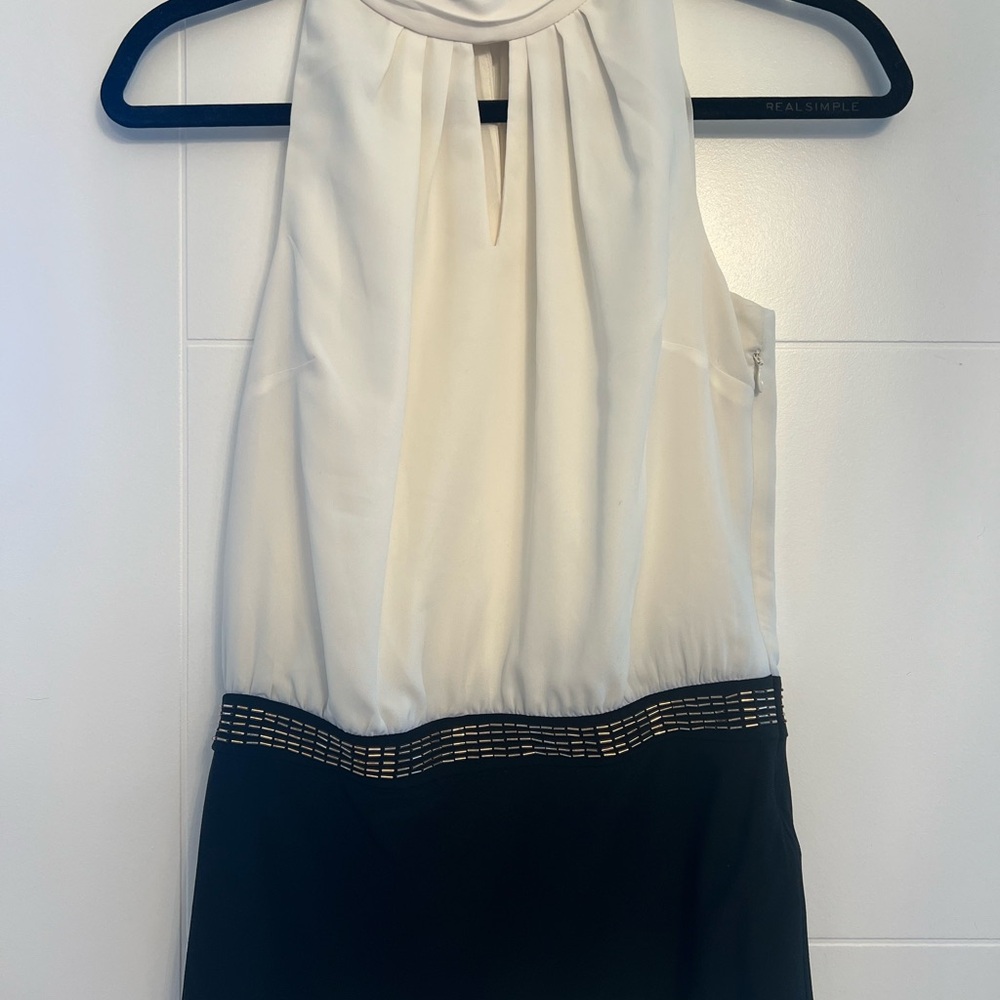 Elegant Black and White Sleeveless top